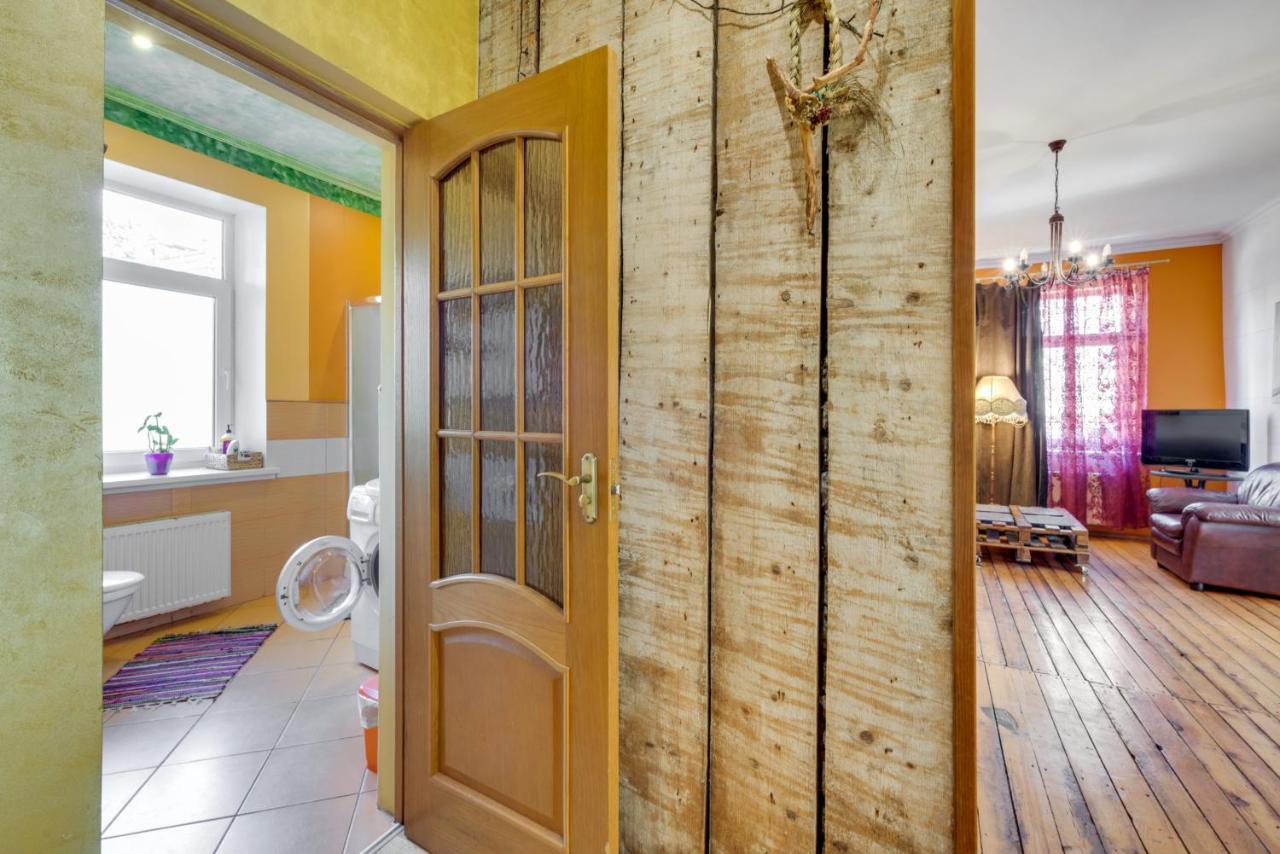 לייפאז'ה Toma Street Apartments מראה חיצוני תמונה